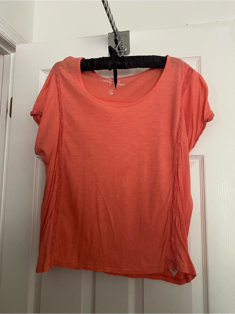 GAP Coral-Orange Short Sleeve Scoop Neck Easy Tee Large
